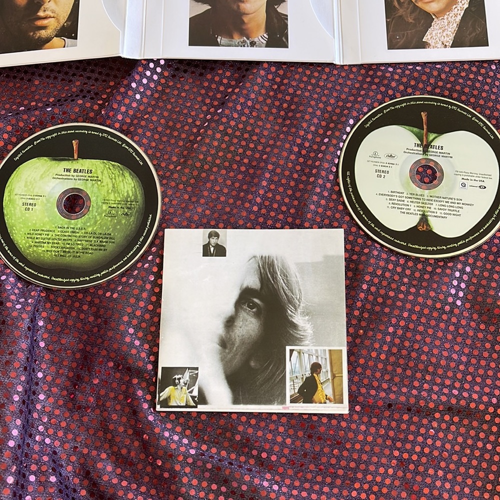 The Beatles 2 CD Set - Picture 6 of 8
